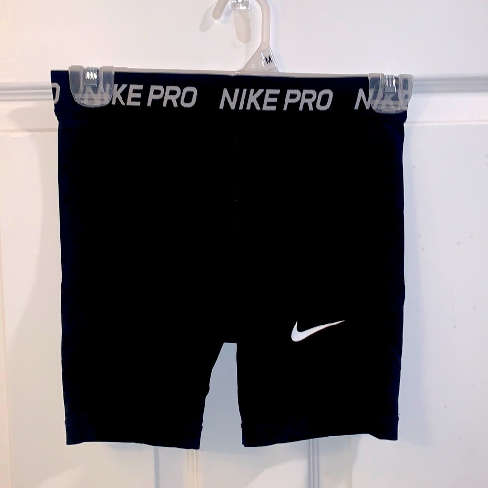 Nike pro’s